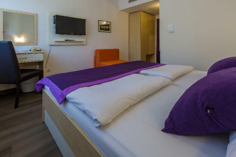 Hotel Slaven Селце Екстер'єр фото